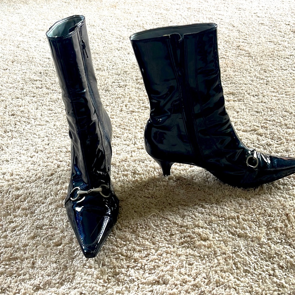 BCBG Girls Patent Black Bootie no size listed but they are 8.5
